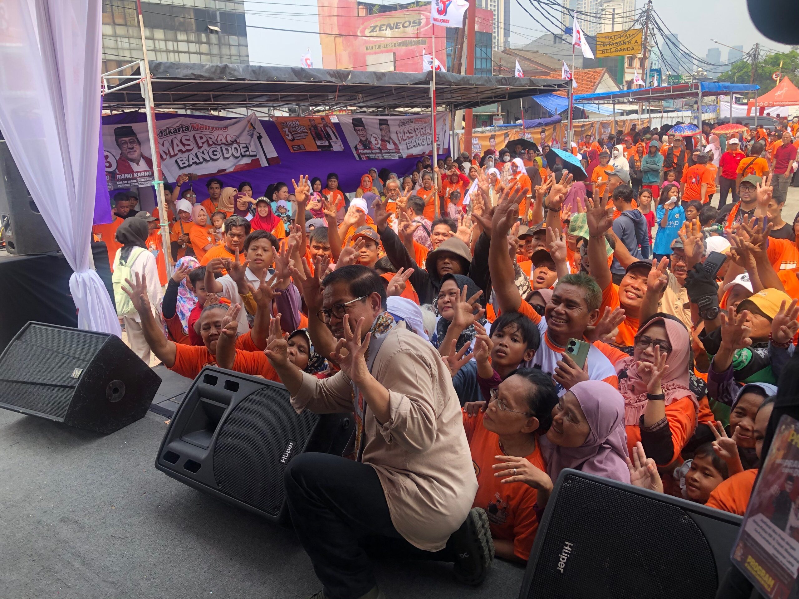 Politik Saya Riang Gembira